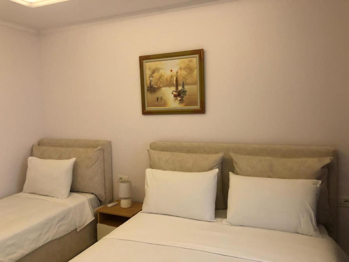 Hotel Kolagji Himara Kültér fotó